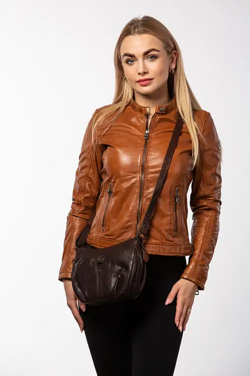 Hnědá kožená kabelka SPIKES & SPARROW