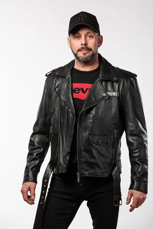 Pánský černý kožený křivák Ramones 2