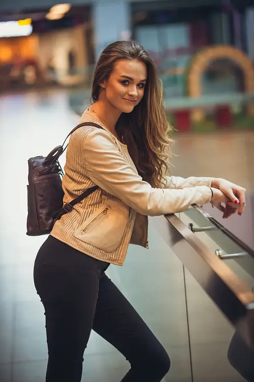 Tmavě hnědý kožený batoh SPIKES & SPARROW