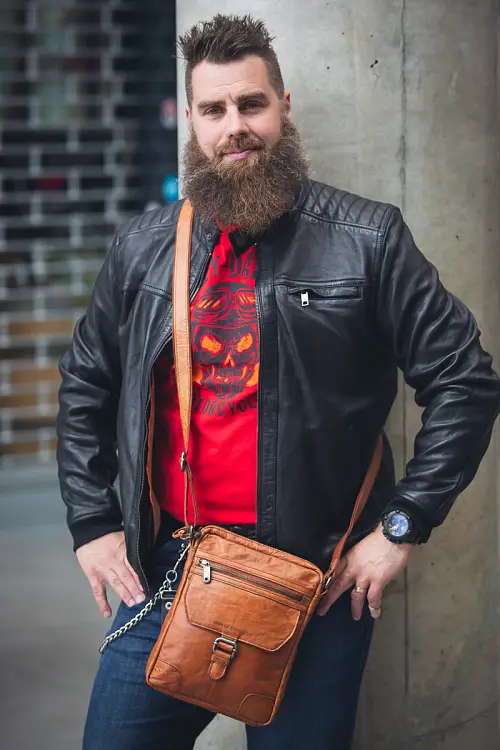 Černé kožené crossbody SPIKES & SPARROW