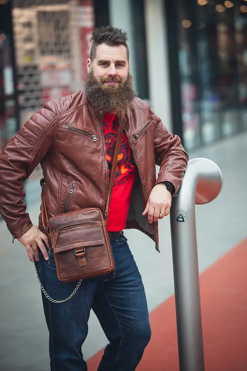 Pánská kožená bunda GBDERRY v barvě koňakové.