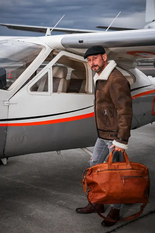 Černá cestovní kožená taška SPIKES & SPARROW