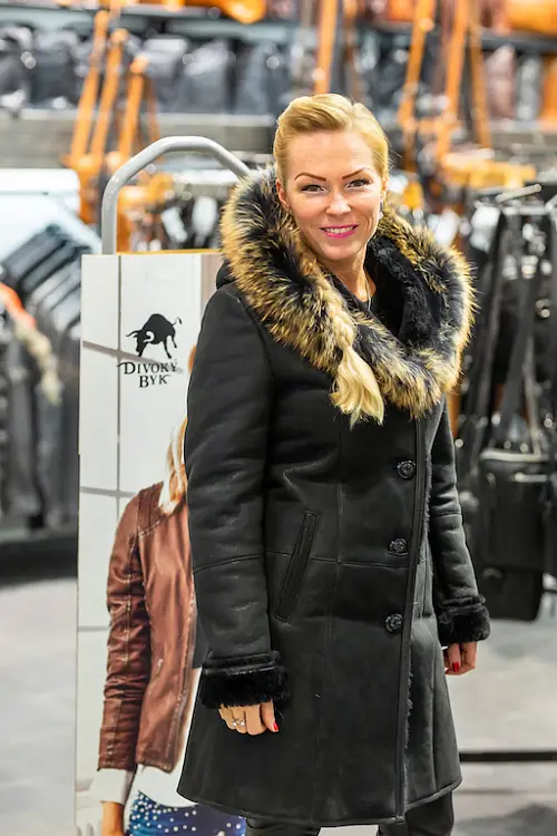 dámský kožený kabát