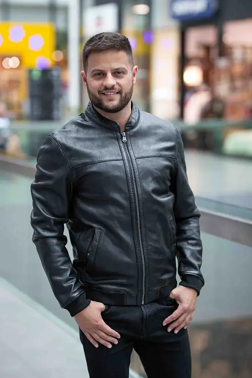 Kožená panská černá bunda s úplety