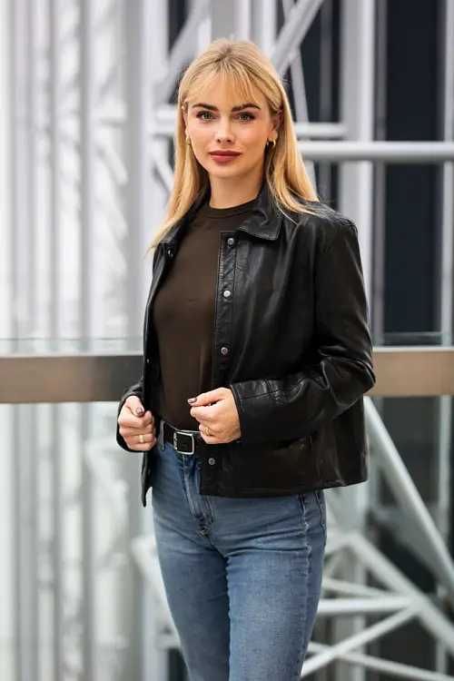 Krátká kožená bunda s límcem GWElfi Black