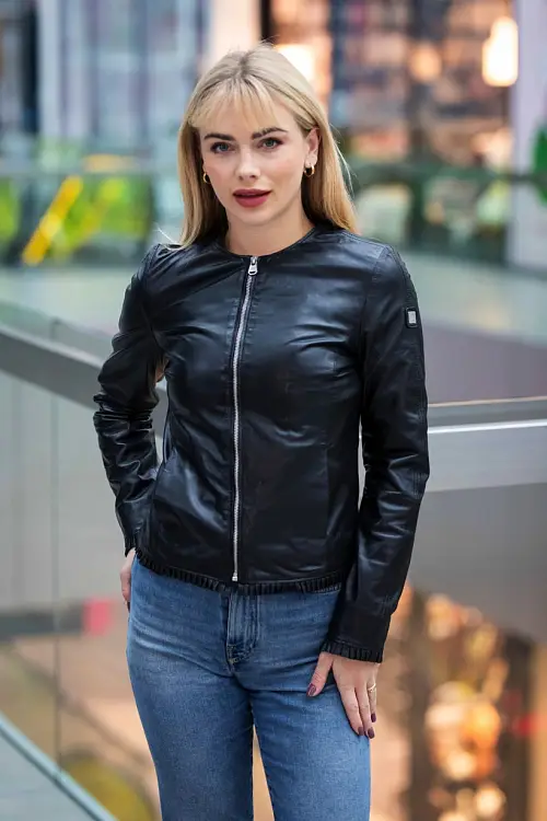 Černá kozena damska bunda