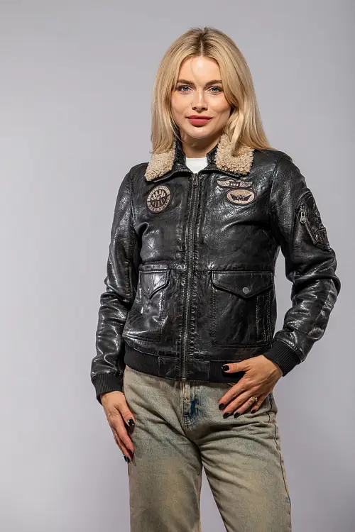 Černá kožená pilotka