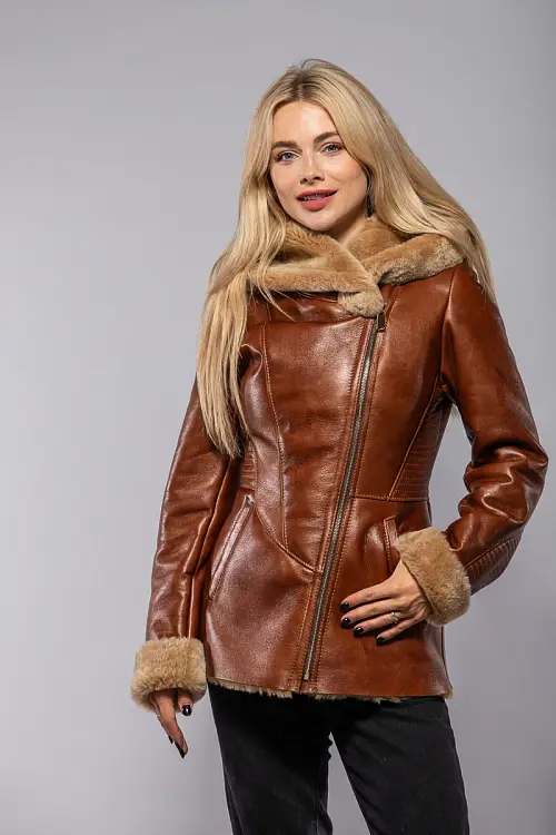 Dámský hnědý kožich INESS