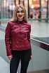 Dámská kožená bunda červené barvy