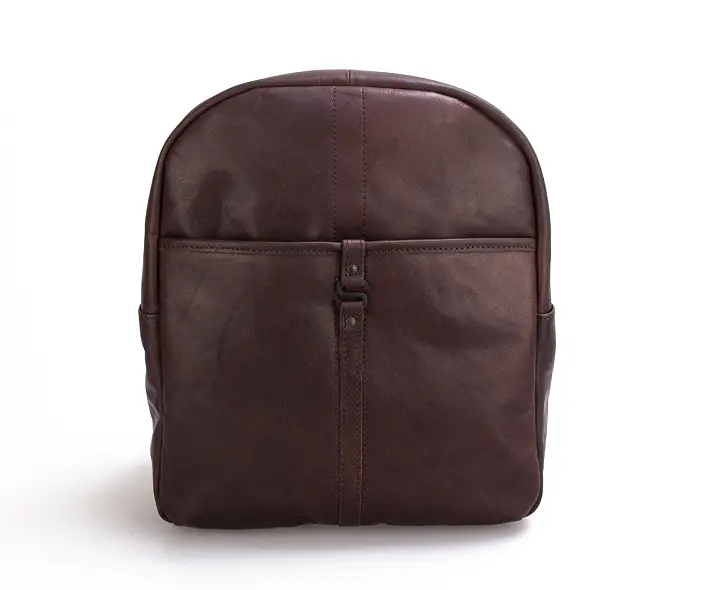 Hnědý kozeny batoh 8113201