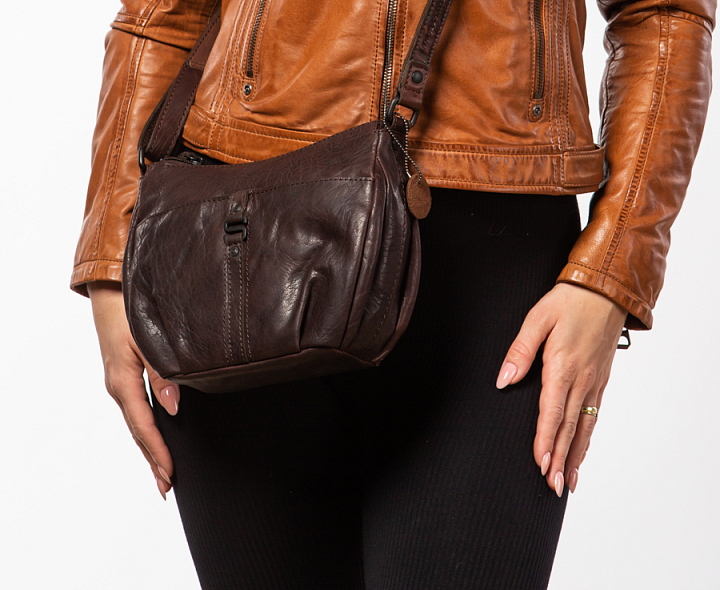 Černá kožená kabelka SPIKES & SPARROW