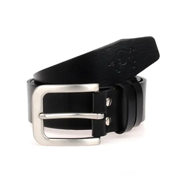 černy koženy opasek