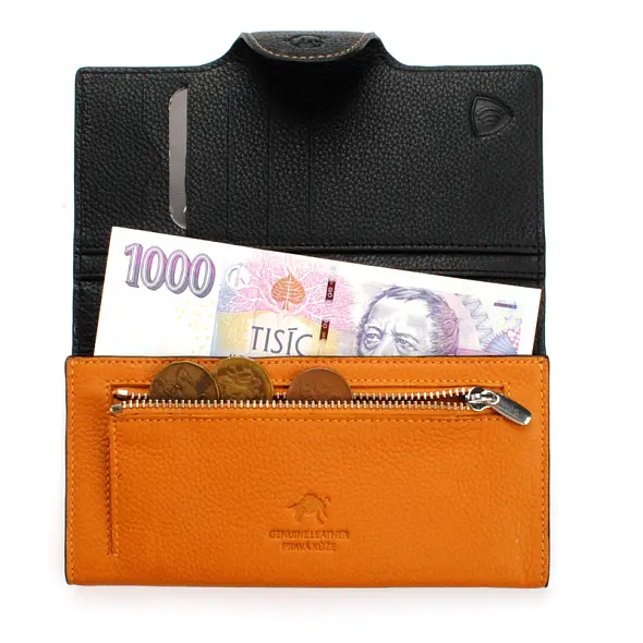 GGPiper LEGV black 2.jpg