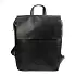 černý městský kožený batoh 