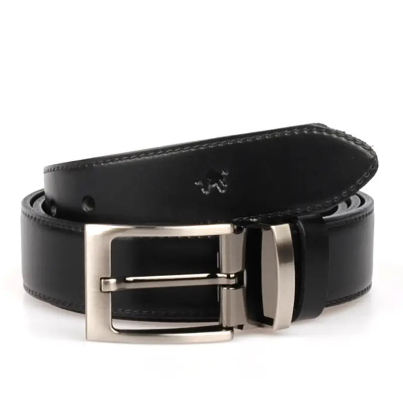 černý koženy opasek