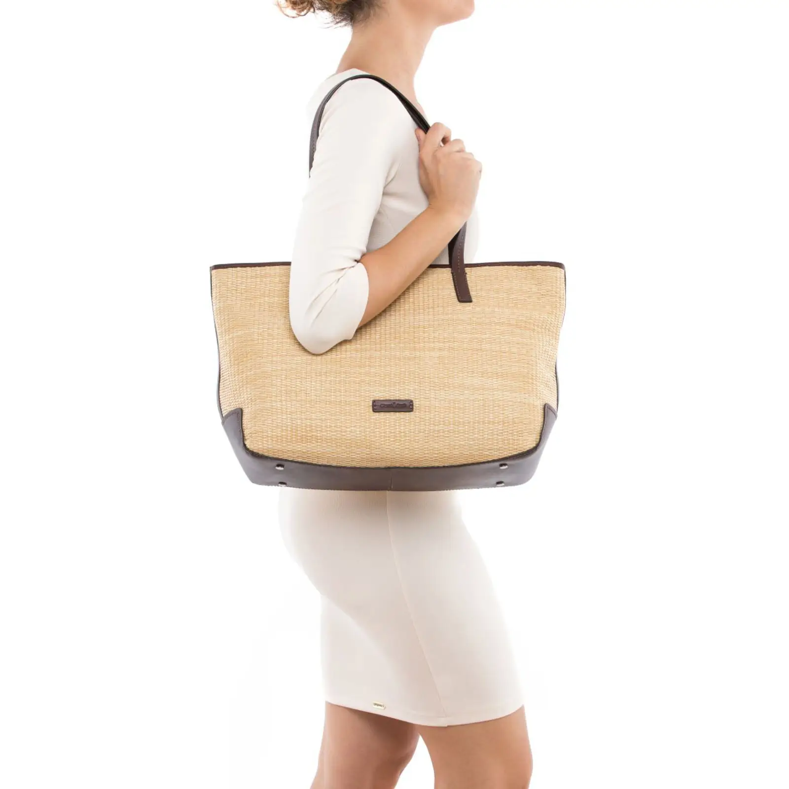 GGTonya LELEV black 1.jpg