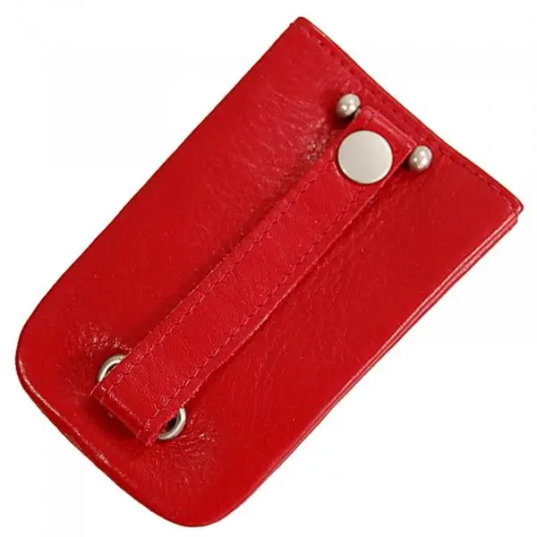 červená kožená klíčenka 