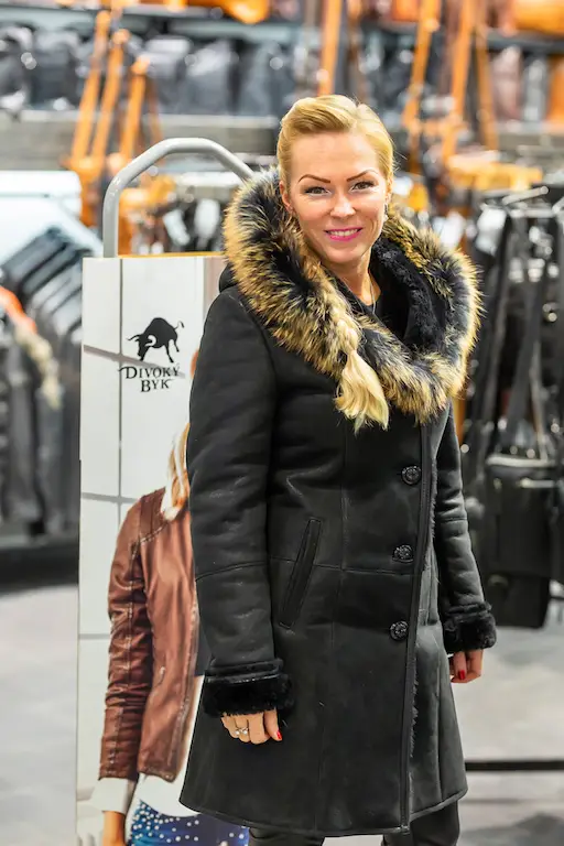 dámský kožený kabát