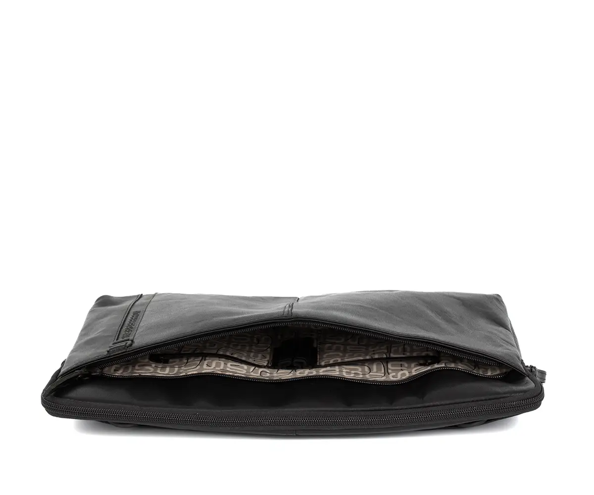 Černá kožená taška na notebook SPIKES & SPARROW