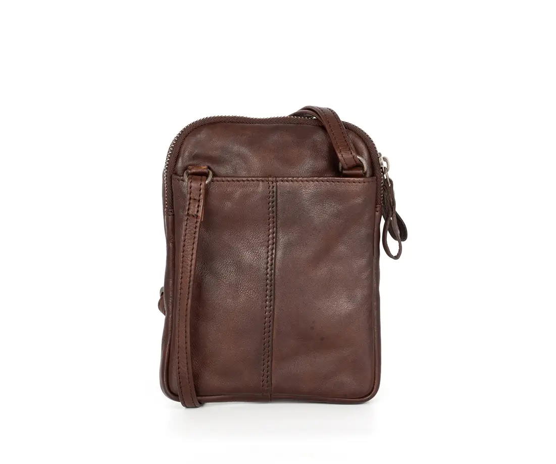 Hnědé kožené crossbody SPIKES & SPARROW