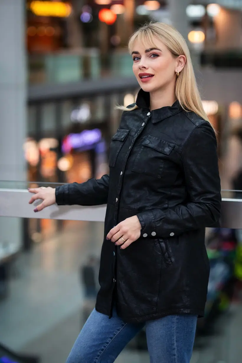 Dámská kožena košile