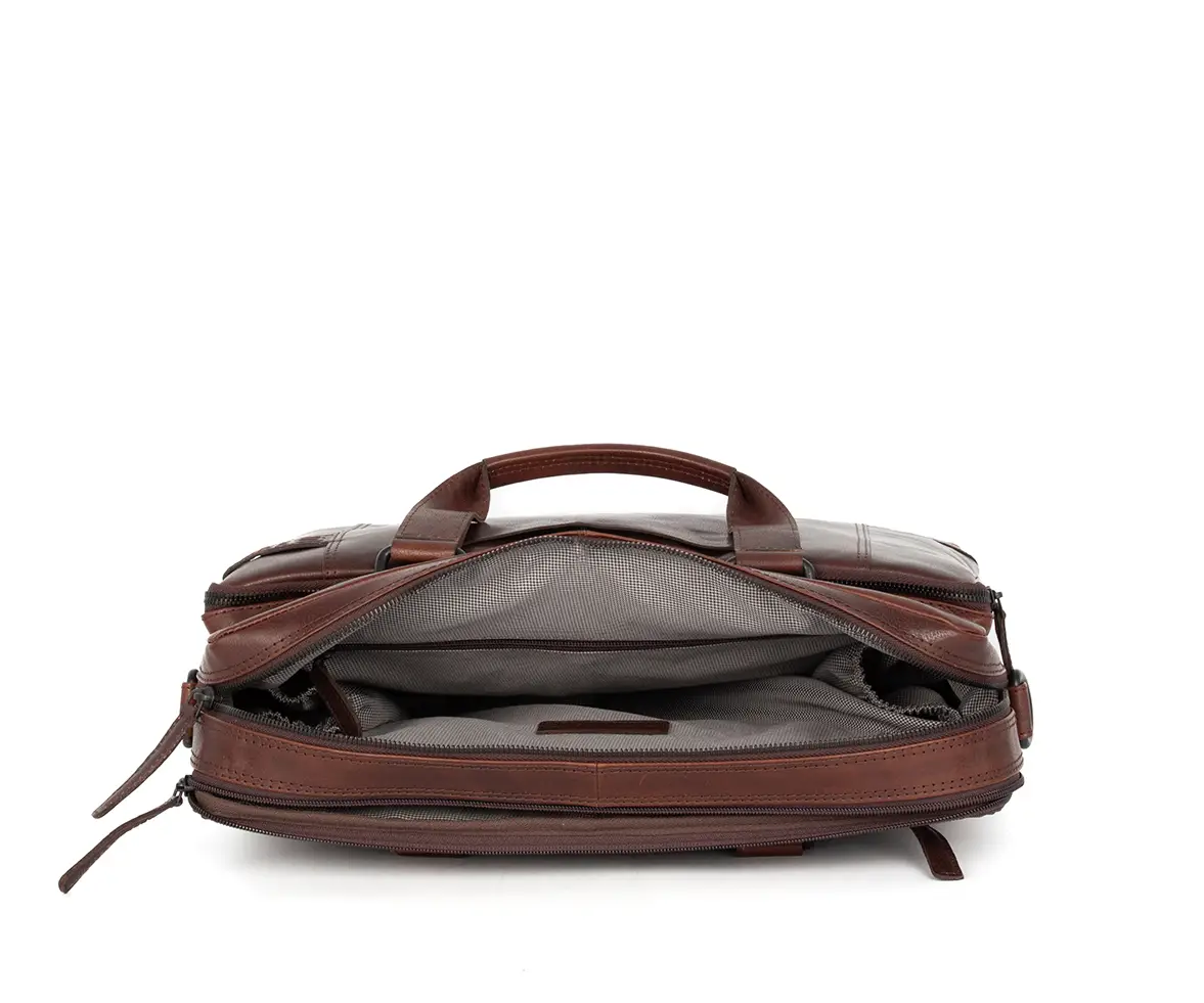 Hnědá kožená taška SPIKES & SPARROW